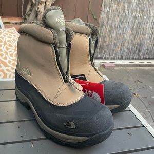 North face Waterproof Chilkats Boots